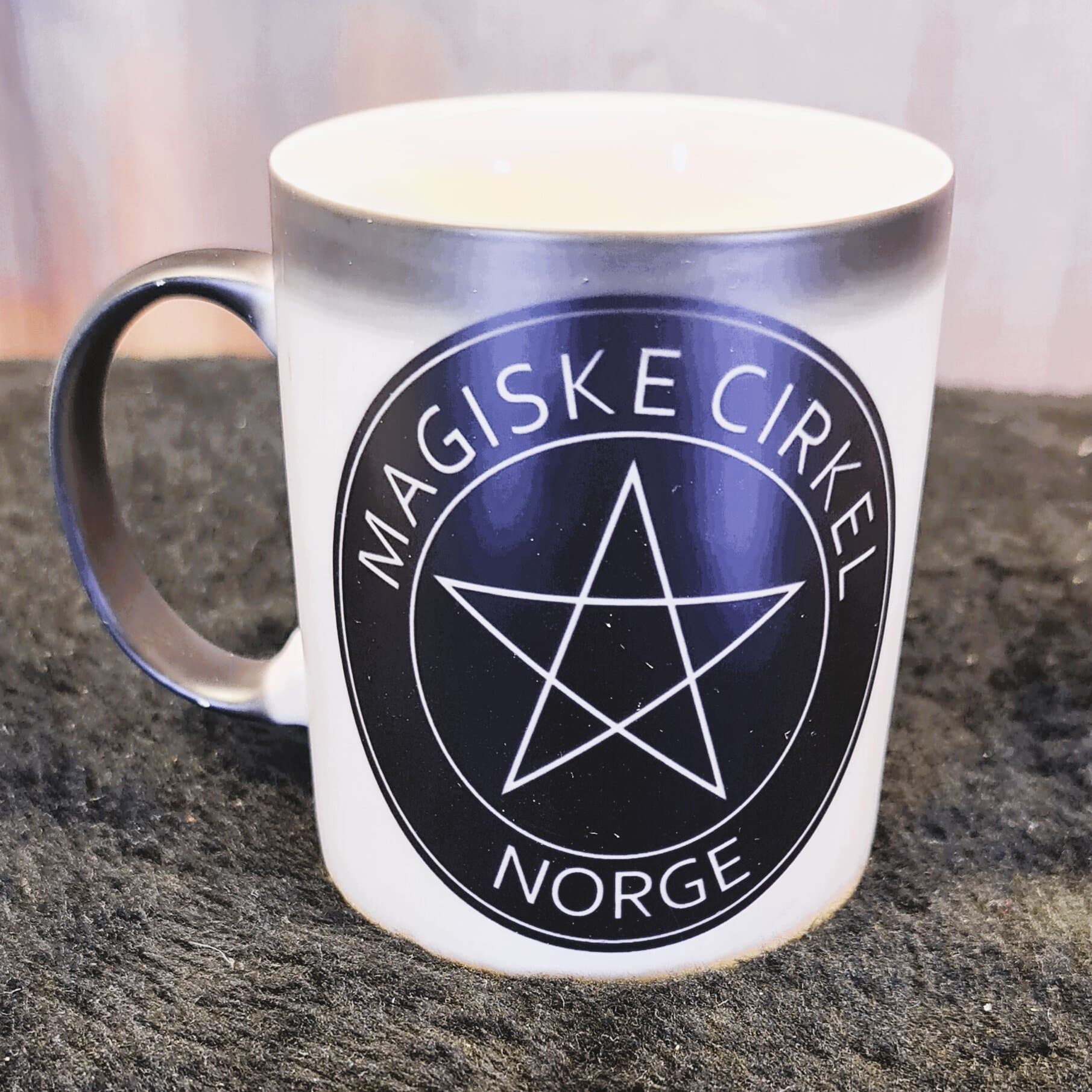 MCN-koppen med logo